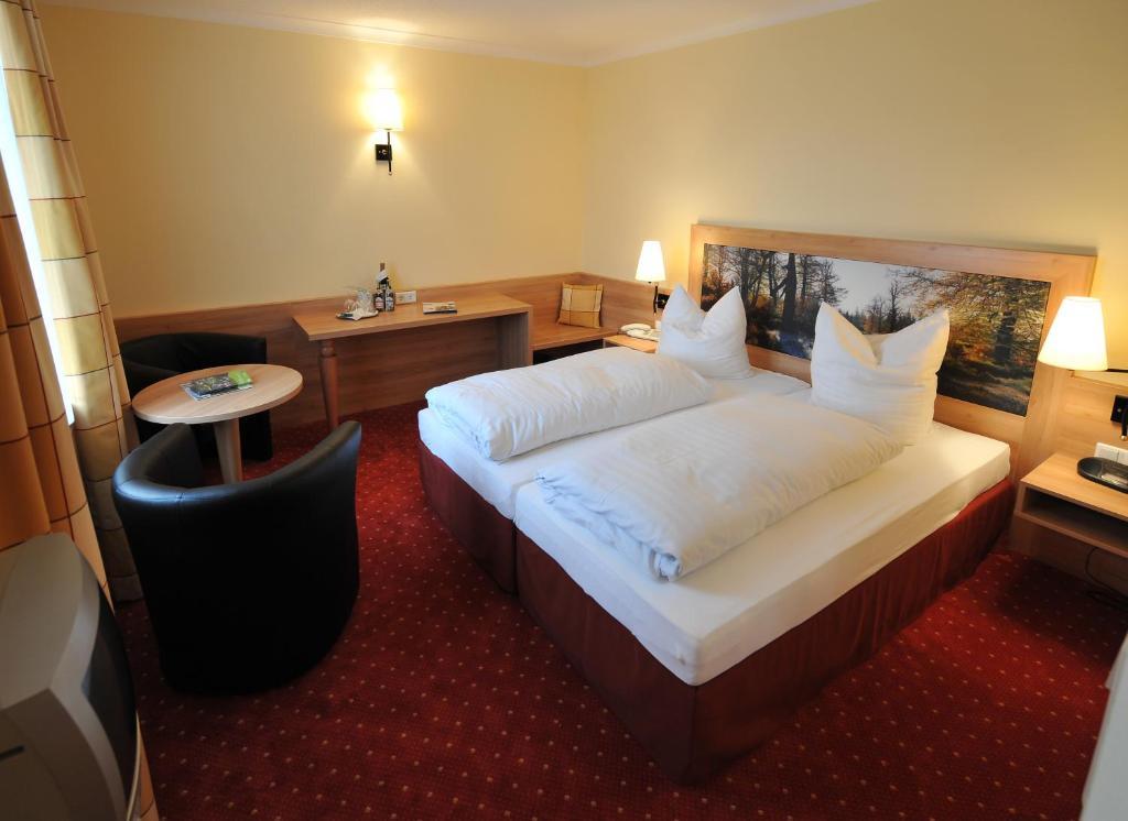 Hotel Gasthaus Zum Kellermann Grafenau  Room photo